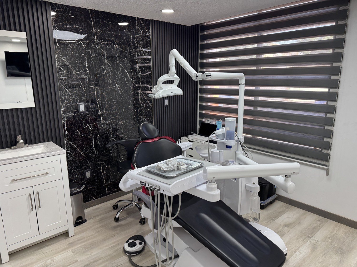 Unidad dental del consultorio de C.D. Luciano Olivas en Ciudad Juárez